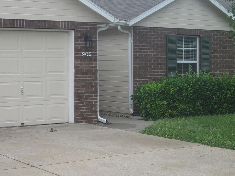 Picture not actual home but is similar