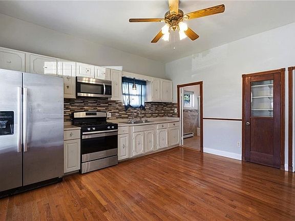3rd image of 55 Rebekah St