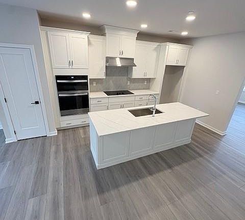 2nd image of 36 Grayson Ln