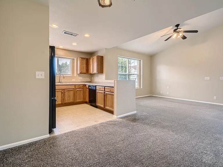 18817 E 57th Pl — Photo 10