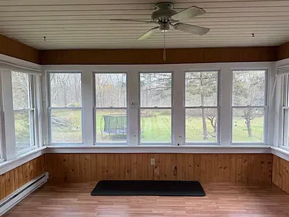 5th image of 6076 Smith Rd