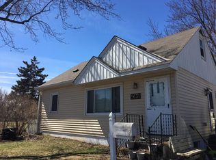 5631 Welcome Ave N, Crystal, MN 55429