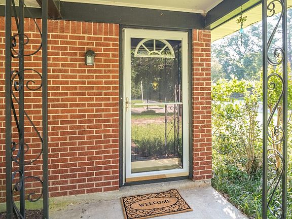 2nd image of 9487 Kroetz Dr