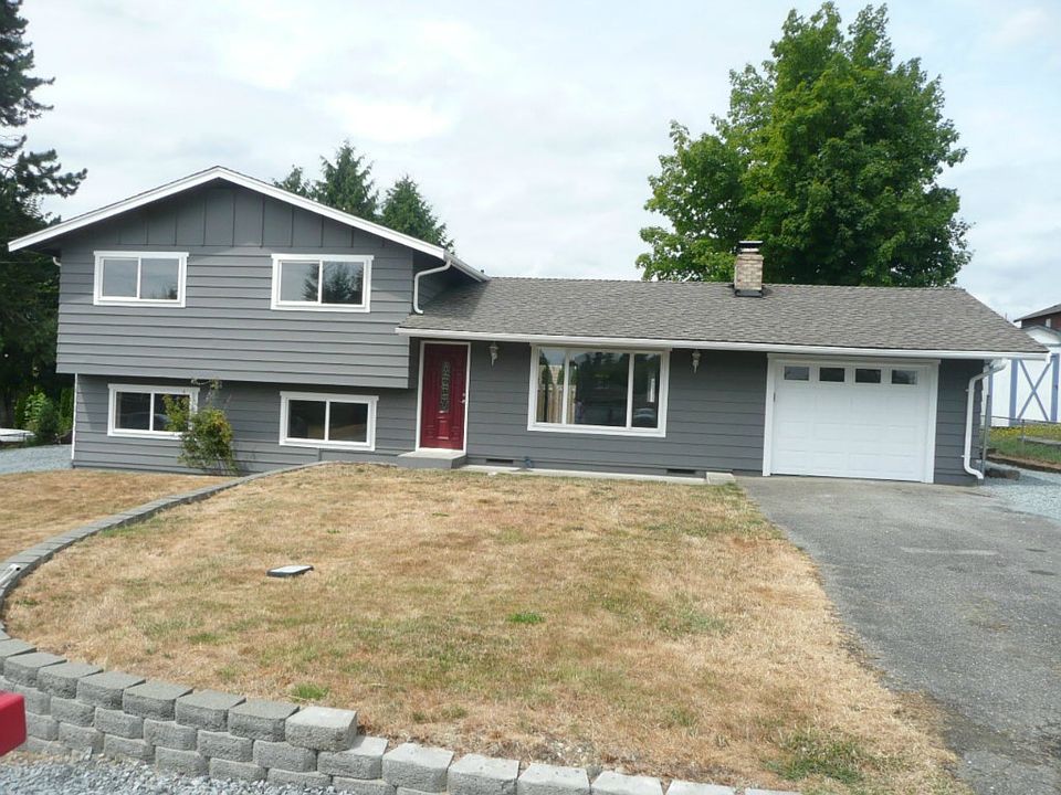 1st image of 8001 Grace Ln