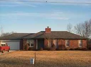 5112 E Hill Valley Dr, Pittsboro, IN