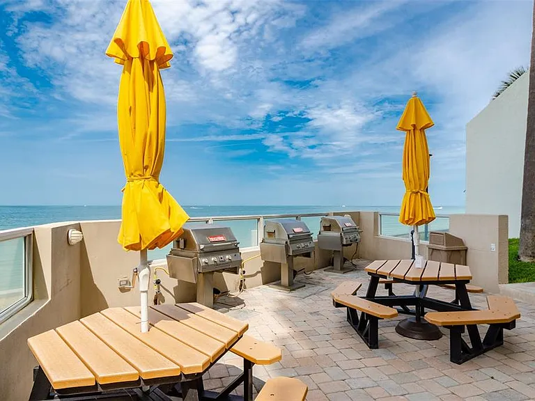 450 S Gulfview Blvd #405 — Photo 4