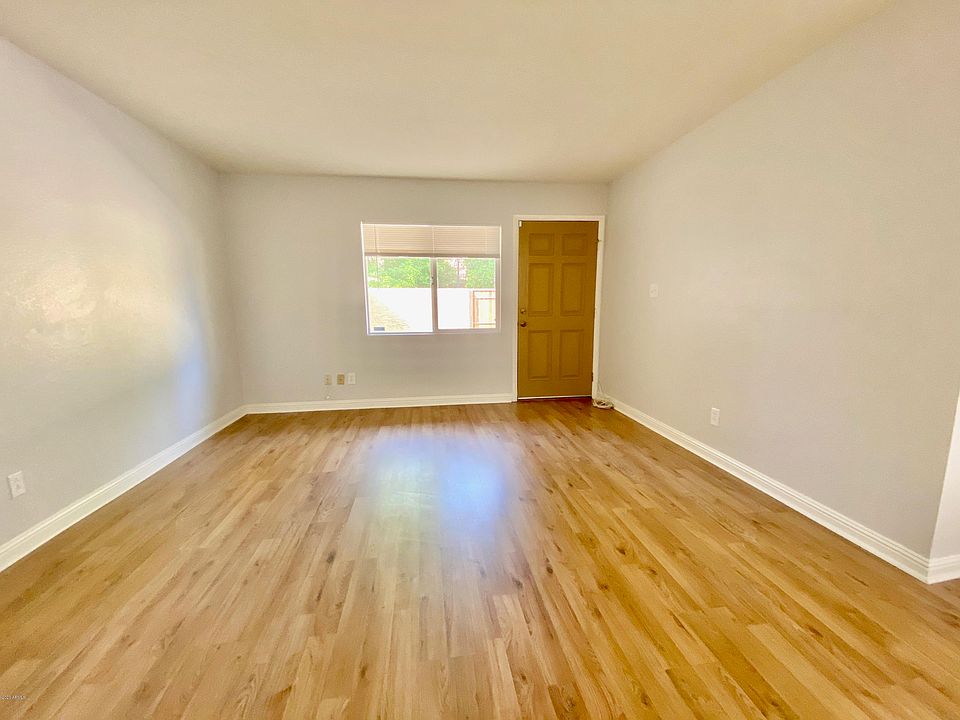 1st image of 8861 N 47th Ln
