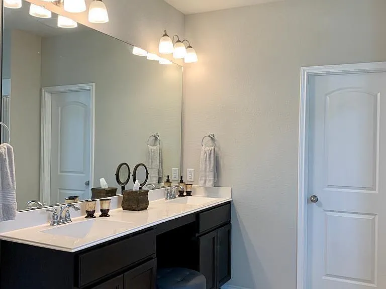 24207 Oakdale Hills Ct — Photo 11