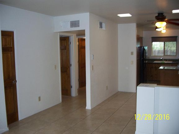3rd image of 2831 N Estrella Ave #2