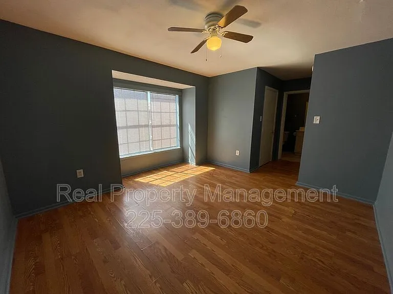 2246 Anne Marie Dr #C — Photo 6