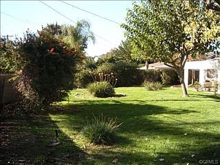 3rd image of 622 Gayville Dr