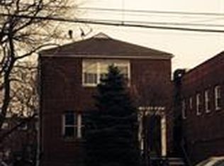 184 Throggs Neck Blvd, Bronx, NY 10465