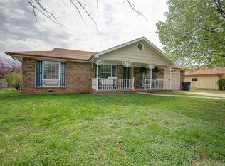 304 N Kyle Ave, Republic, MO 65738