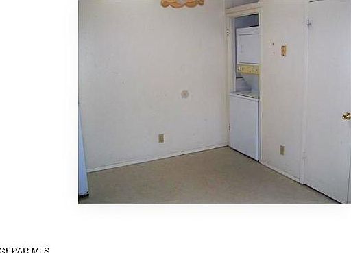 4th image of 637 White Cliffs Dr APT C