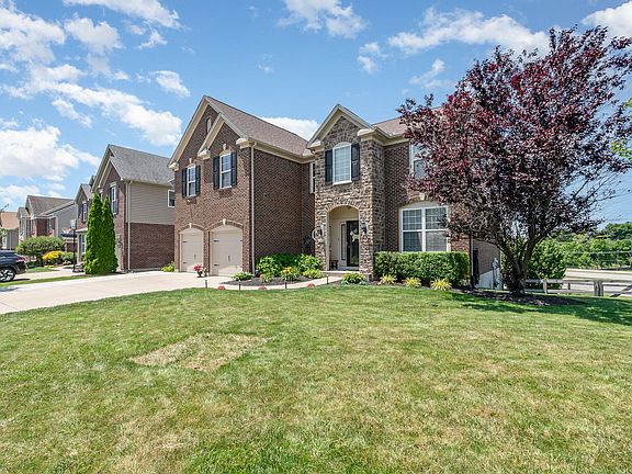 2nd image of 10041 Whittlesey Dr