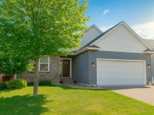 9125 Compass Pointe Rd, Woodbury, MN 55129