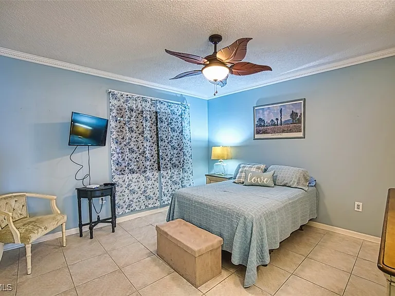 1900 Virginia Ave #102 — Photo 12