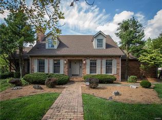 6 Keeneland Ct, Maryville, IL