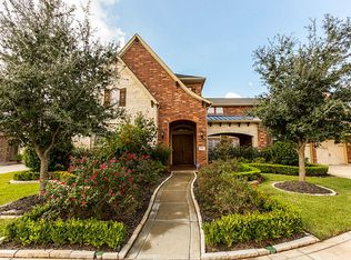 5202 Briarwick Meadow Ln, Sugar Land, TX 77479
