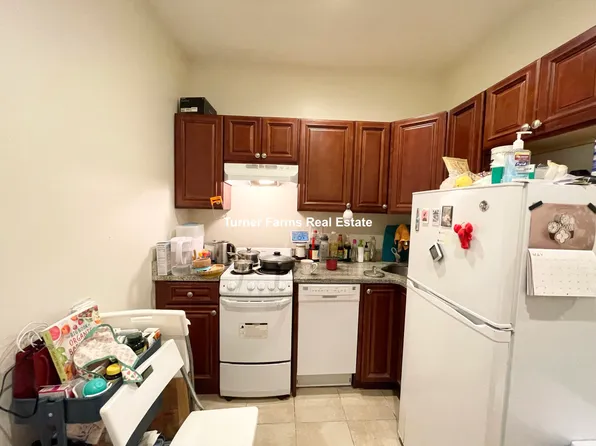 8 Wait St, Roxbury Crossing, MA