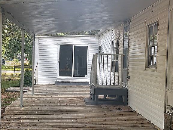3rd image of 311 Forest Ave