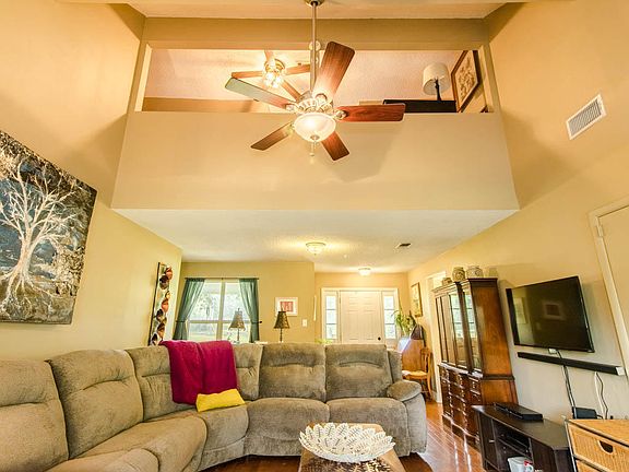5th image of 24217 Ashleigh Dr