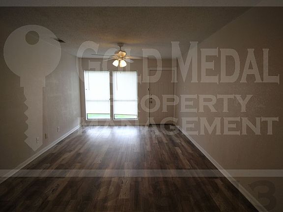 3rd image of 1914-1916 Alamo Ave #1914