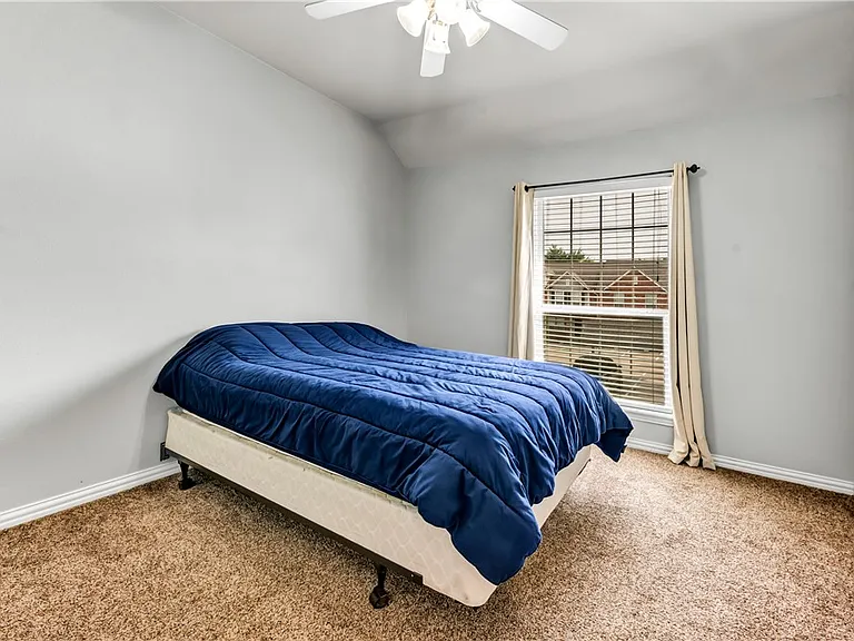 1001 Krenek Tap Rd #1201 — Photo 18