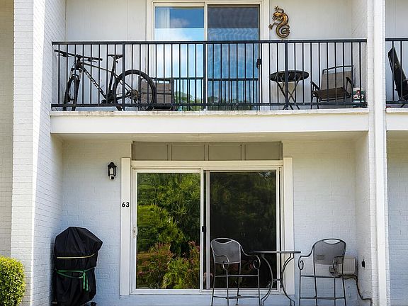 2nd image of 3230 Cumberland Rd APT 63