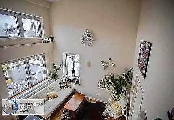 4th image of 56 Saint Marks Pl APT 9B