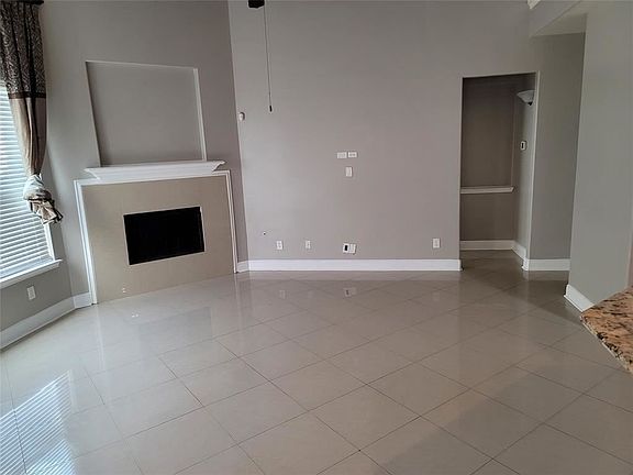 2nd image of 7515 Chathan Glen Ln