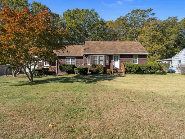 20 Patchogue Yaphank Road, Yaphank, NY 11980