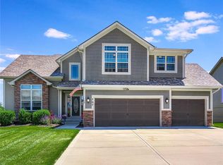 707 19th Ave, Greenwood, MO 64034