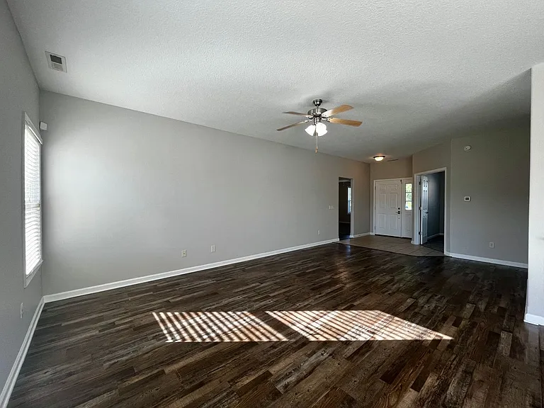 11013 Calera Psge — Photo 7
