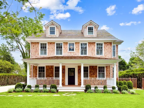 170 Meeting House Ln, Southampton, NY 11968