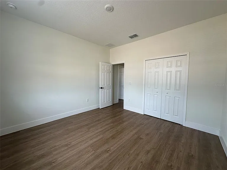 1323 E Derby Dr — Photo 21