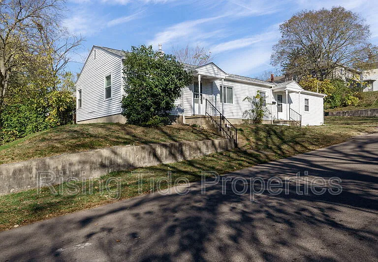 1903 Alice St — Photo 20