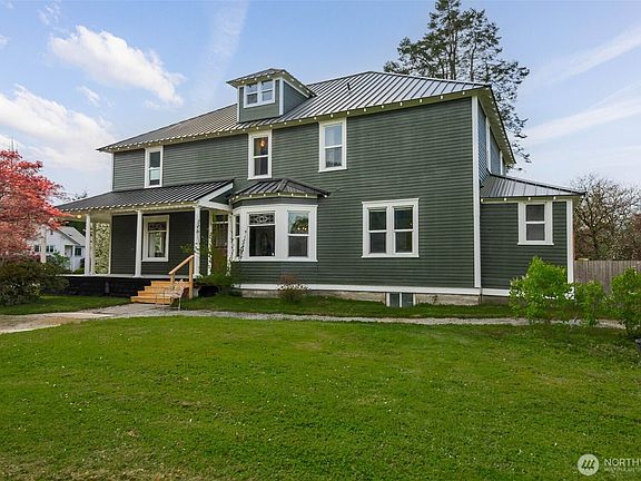 2nd image of 307 Maple Street