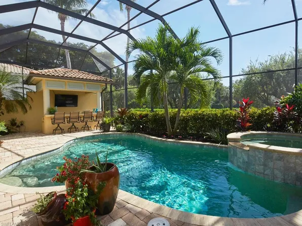 9120 Terrabella CT, NAPLES, FL 34109