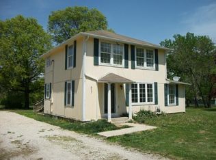827 E Wilson St, Ottawa, KS 66067