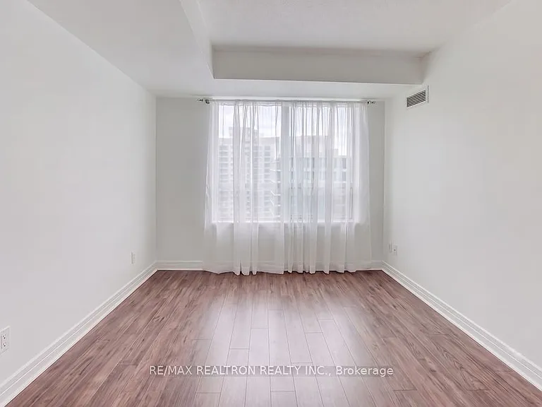 16 Harrison Garden Blvd #2407 — Photo 12