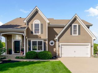 7530 N Skiles Ct, Kansas City, MO 64158