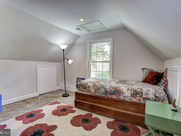 5204 Westwood Dr — Photo 35