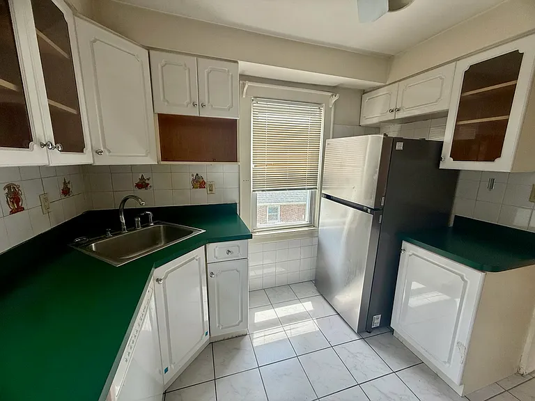 203 Rockaway Pkwy #2 — Photo 5
