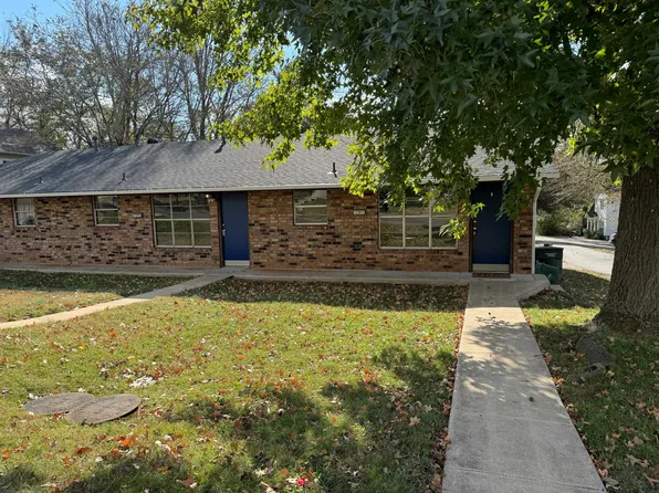 725 W Stone St APT B, Fayetteville, AR 72701