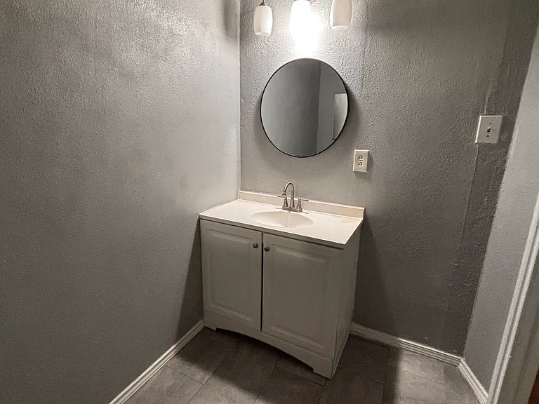 122 Caldwell St — Photo 7