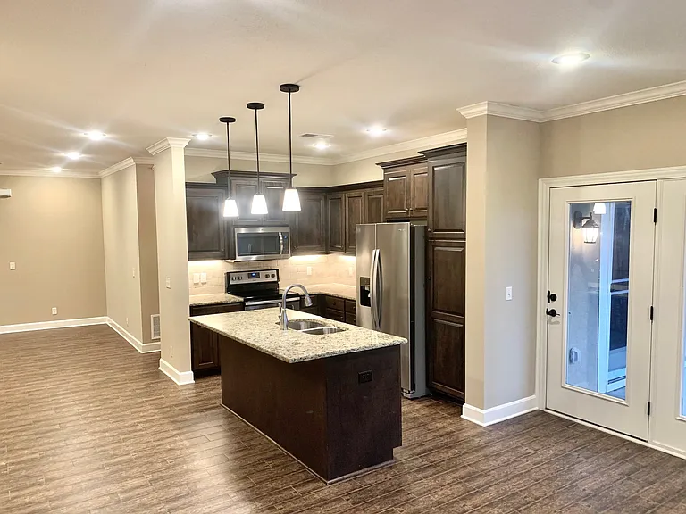Mansions At Canyon Creek Apartments — Photo 60