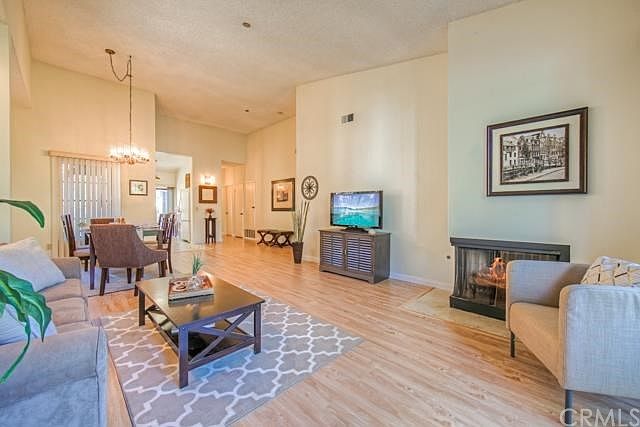 1st image of 2538 W Macarthur Blvd #116