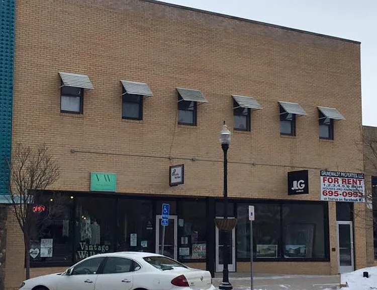 314 Main Ave #4 — Photo 1