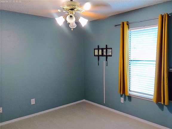 4th image of 2087 Ridgewood Cir